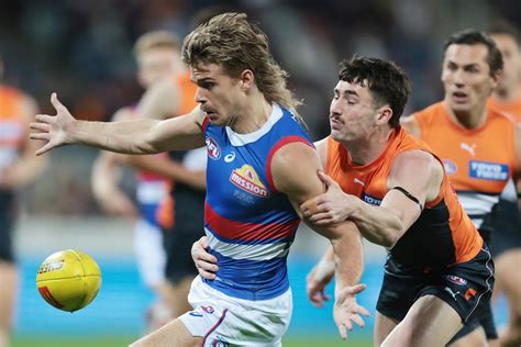 afl results this weekend|Western Bulldogs beat GWS in Canberra, Fremantle thump .
